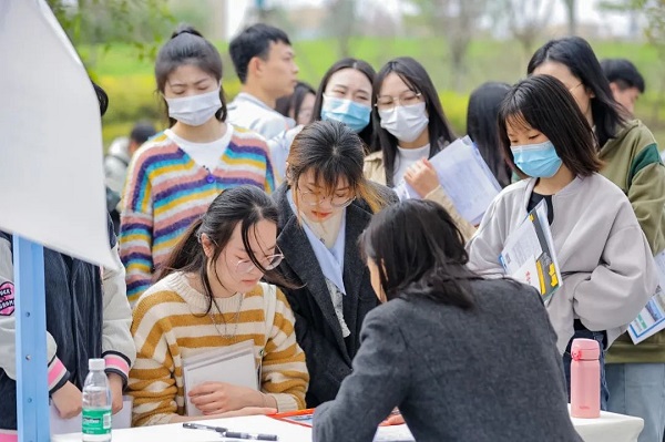 熱烈祝賀：人社部“一線觀察”項(xiàng)目信息采集點(diǎn)落戶瑞方人力 第3張