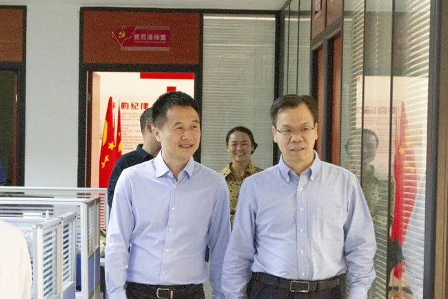 湖南省委統(tǒng)戰(zhàn)部副部長、省工商聯(lián)黨組書記胡建新一行蒞臨瑞方人力考察指導(dǎo) 第1張