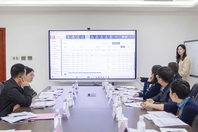 國家統(tǒng)計局服務(wù)業(yè)調(diào)查中心分析研究處處長、一級調(diào)研員展國殿一行蒞臨瑞方人力考察調(diào)研 第2張