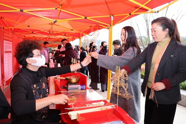 “就”在武侯  “職” 赴新程——瑞方人力助力武侯區(qū)舉辦2026年春風(fēng)行動(dòng)專場(chǎng)招聘會(huì) 第9張